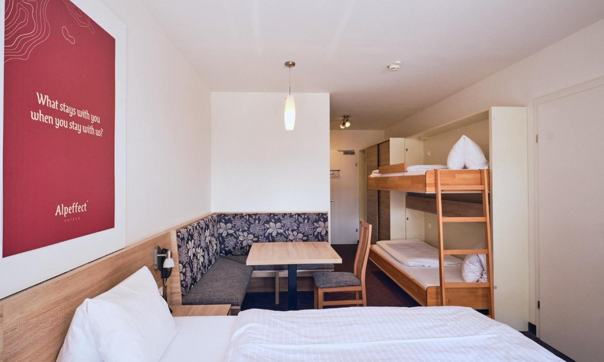 Doppelzimmer mit Bergblick