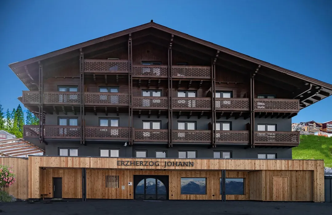 Erzherzog Johann Alpin Style Hotel - Adults Only-1